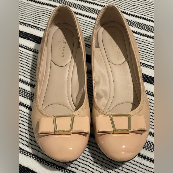 Cole Haan Emory Nude Bow Wedge Pump Size 7.5 Worn Condition - Picture 2 of 9